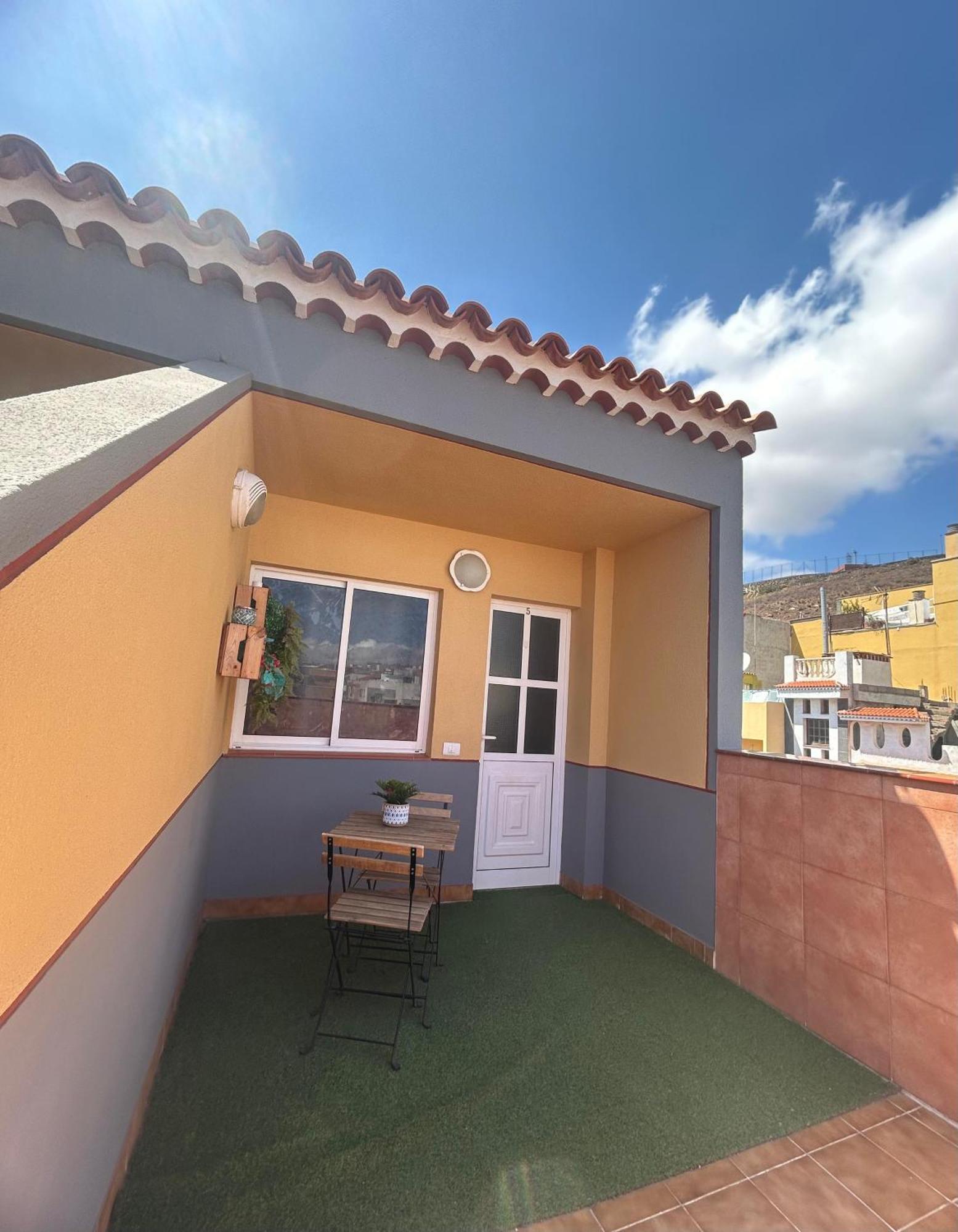 Acogedor Atico Con Terraza En San Cristobal De La Laguna Exteriör bild